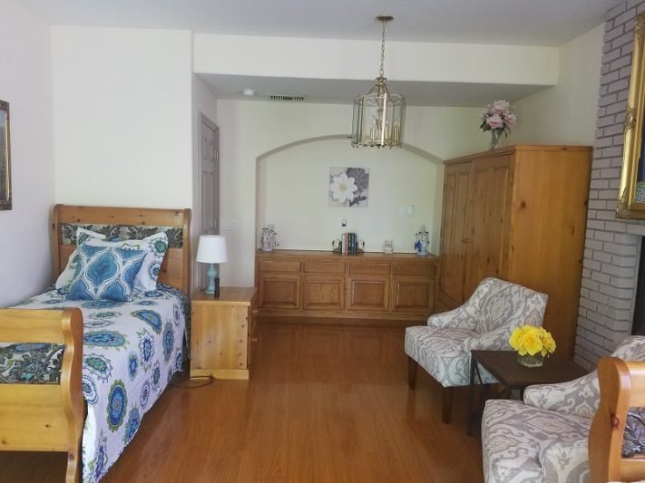 Semi-private room